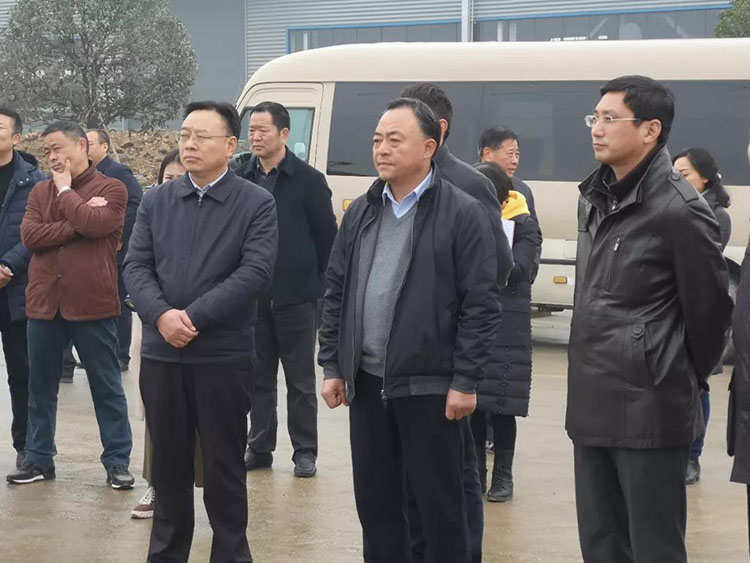 隨州市委、市人大代表團(tuán)蒞臨程力集團(tuán)商用車產(chǎn)業(yè)園視察